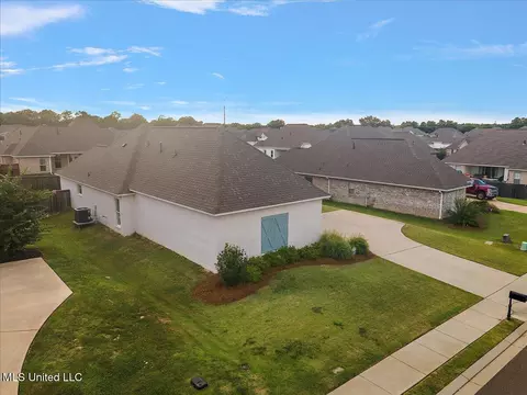 View/Area - 736 Glenwild Dr, Canton, MS 39046 photo 1 of 11