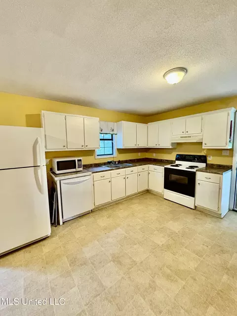 110 Tom Stringfellow Rd, Lucedale, MS 39452 photo 6