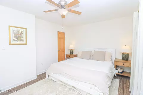 Bedroom - 121 Plum Tree Rd, Brandon, MS 39047 photo 2 of 8