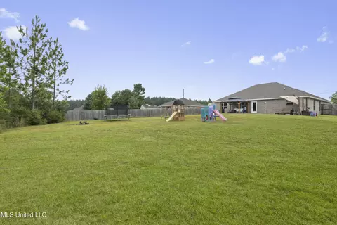 Exterior - 21431 Edgewood Dr, Saucier, MS 39574 photo 5 of 5