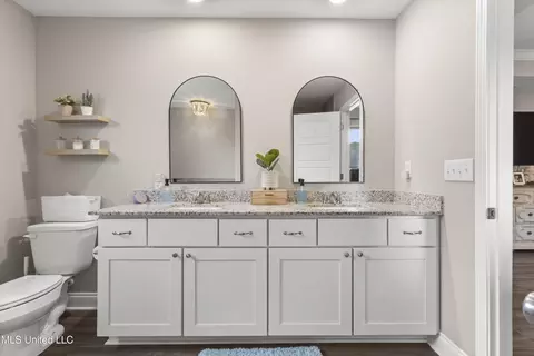 Bath - 21431 Edgewood Dr, Saucier, MS 39574 photo 1 of 2