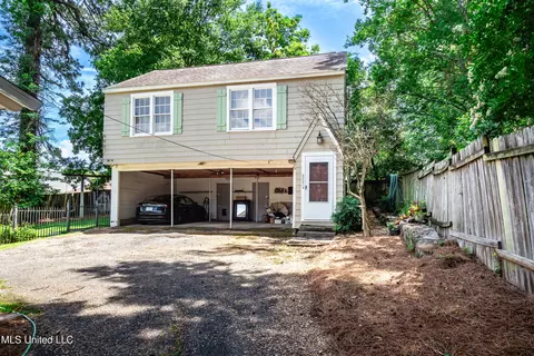 Exterior - 829 Belhaven St, Jackson, MS 39202 photo 8 of 8