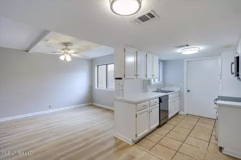 167 Lakebend Cir, Brandon, MS 39042 photo 7