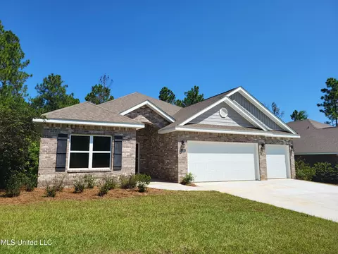 15101 Windmill Ridge Pkwy, Biloxi, MS 39532
