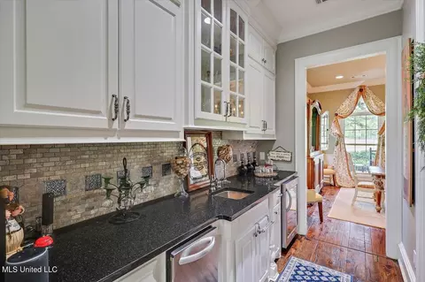 Kitchen - 2917 Black Jack Rd, Vaughan, MS 39179 photo 7 of 8