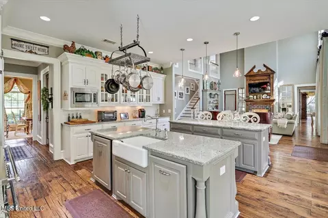 Kitchen - 2917 Black Jack Rd, Vaughan, MS 39179 photo 3 of 8