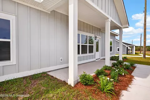Exterior - 21 Shadow Wood Dr, Mchenry, MS 39561 photo 5 of 9