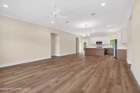Living - 21 Shadow Wood Dr, Mchenry, MS 39561 photo 1 of 3