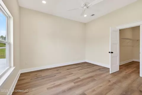 Bedroom - 21 Shadow Wood Dr, Mchenry, MS 39561 photo 2 of 4