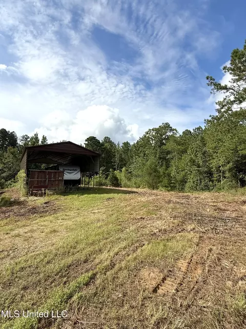 Macedonia Road, Crosby, MS 39633