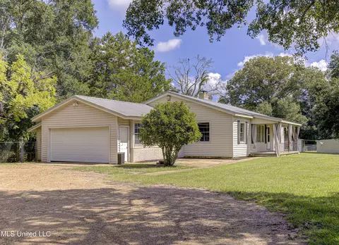 2942 Davis Rd, Terry, MS 39170 photo 3