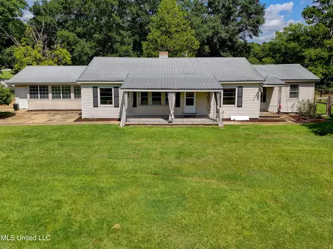 2942 Davis Rd, Terry, MS 39170 photo 4