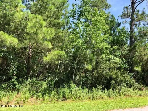 0 Lemoyne Rd, Pass Christian, MS 39571
