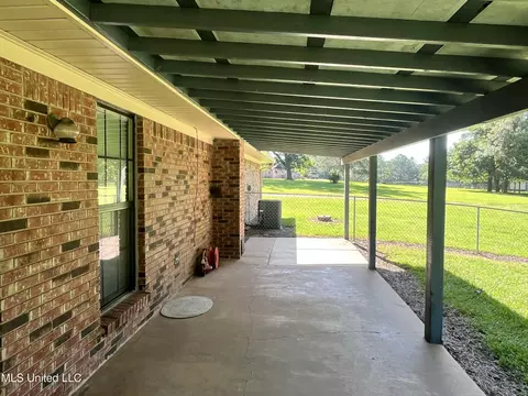 Exterior - 300 Williams Rd, Florence, MS 39073 photo 7 of 14