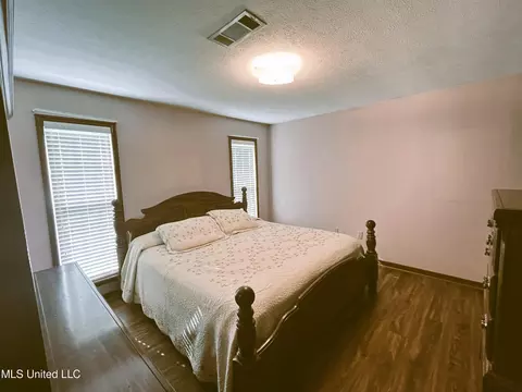 Bedroom - 300 Williams Rd, Florence, MS 39073 photo 3 of 3
