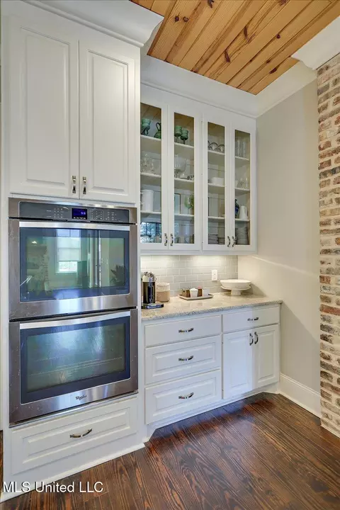 Kitchen - 111 Wingspan Way, Madison, MS 39110 photo 3 of 8