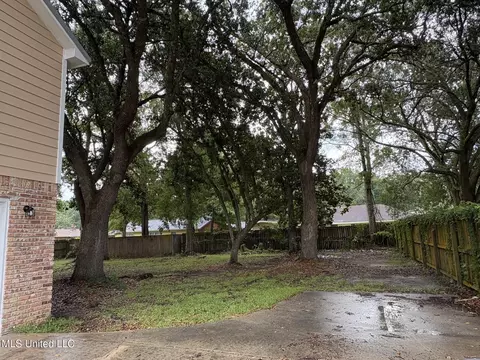 Exterior - 4700 Sawmill Rd, Moss Point, MS 39563 photo 6 of 6