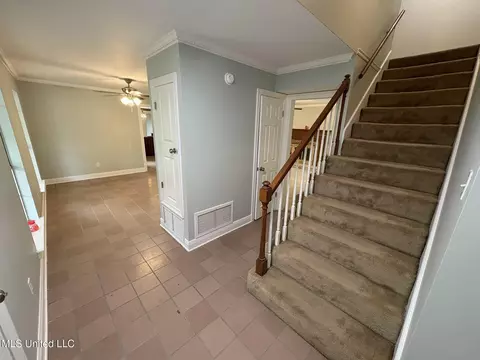 Entry Way - 4700 Sawmill Rd, Moss Point, MS 39563 photo 1 of 2
