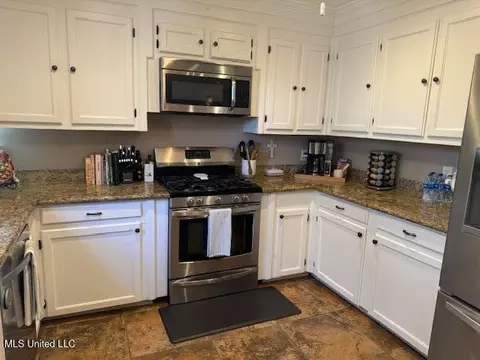 415 Walnut St, Natchez, MS 39120 photo 4