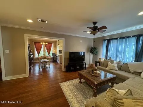 415 Walnut St, Natchez, MS 39120 photo 11