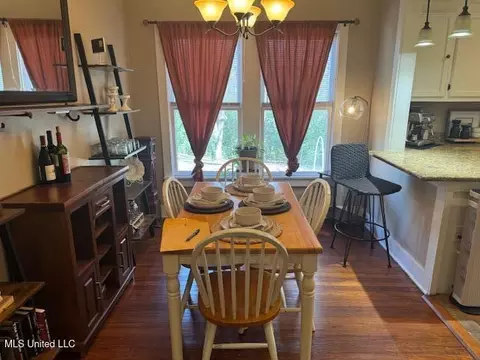 415 Walnut St, Natchez, MS 39120 photo 6