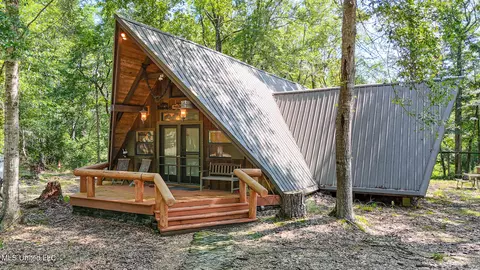 114 Mustang Dr, Wesson, MS 39191