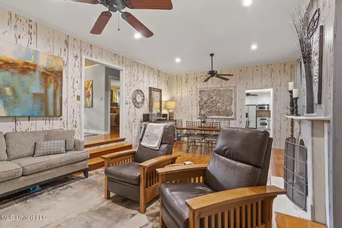 Other - 132 Glenway Dr, Jackson, MS 39216 photo 3 of 8