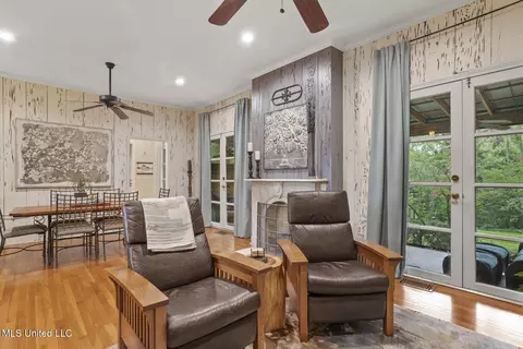 Other - 132 Glenway Dr, Jackson, MS 39216 photo 4 of 8