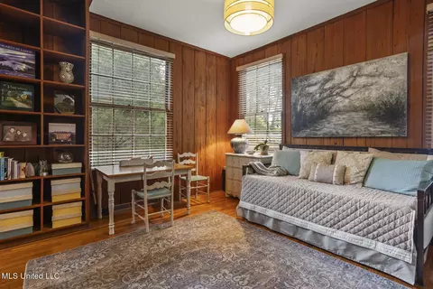Bedroom - 132 Glenway Dr, Jackson, MS 39216 photo 1 of 5