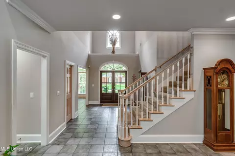 Entry Way - 300 Sandpiper Ln, Madison, MS 39110 photo 4 of 4