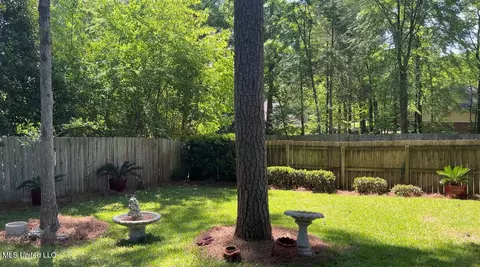 Exterior - 300 Sandpiper Ln, Madison, MS 39110 photo 7 of 14