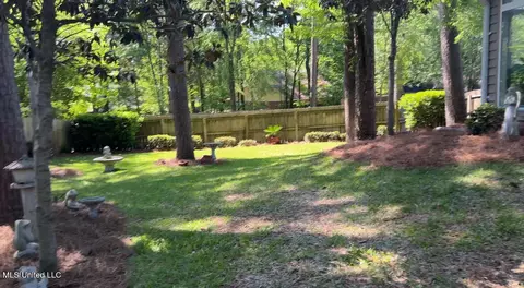 Exterior - 300 Sandpiper Ln, Madison, MS 39110 photo 6 of 14