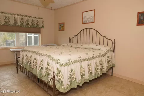 Bedroom - 3767 Springridge Rd, Raymond, MS 39154 photo 1 of 13