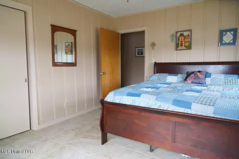 Bedroom - 3767 Springridge Rd, Raymond, MS 39154 photo 6 of 13
