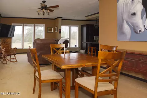 Dining - 3767 Springridge Rd, Raymond, MS 39154 photo 5 of 6