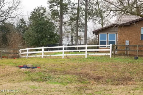 Exterior - 3767 Springridge Rd, Raymond, MS 39154 photo 12 of 20