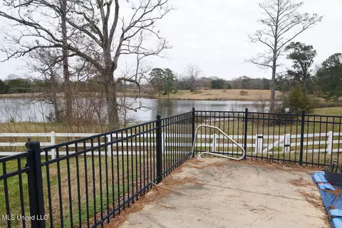 Exterior - 3767 Springridge Rd, Raymond, MS 39154 photo 3 of 20