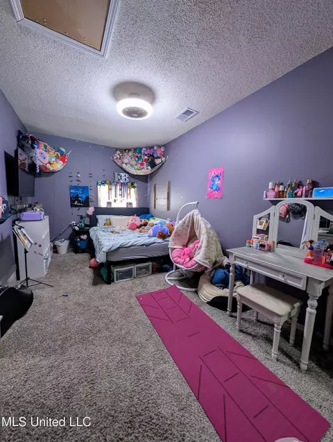 Bedroom - 7071 Bramble Ln, Walls, MS 38680 photo 3 of 3