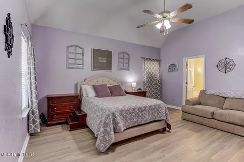 5648 Blocker St, Olive Branch, MS 38654 photo 23