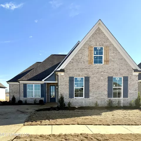 830 Coahoma Ct, Nesbit, MS 38651