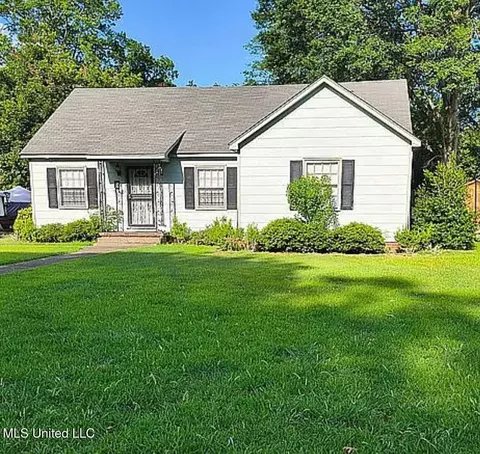 928 Cannon St, Greenville, MS 38701