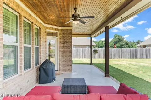 2896 Liam Ln, Nesbit, MS 38651 photo 32