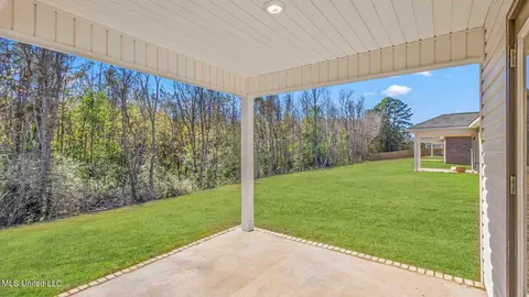 Exterior - 5011 Quail Ridge Dr, Jackson, MS 39212 photo 2 of 5