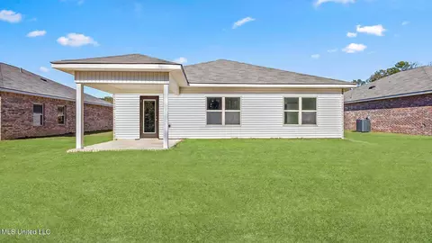 Exterior - 5011 Quail Ridge Dr, Jackson, MS 39212 photo 3 of 5