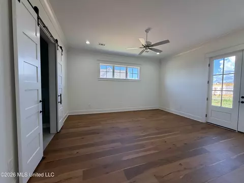 Bedroom - 913 Bald Eagle Dr, Brandon, MS 39047 photo 1 of 2