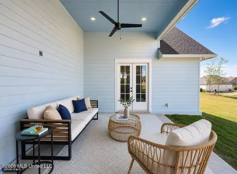 Exterior - 913 Bald Eagle Dr, Brandon, MS 39047 photo 2 of 2