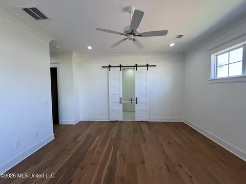 Bedroom - 913 Bald Eagle Dr, Brandon, MS 39047 photo 2 of 2