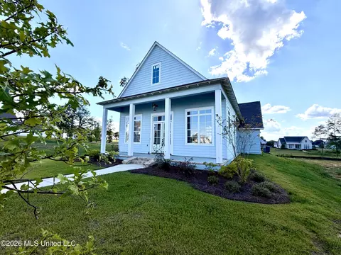 Exterior - 913 Bald Eagle Dr, Brandon, MS 39047 photo 3 of 4