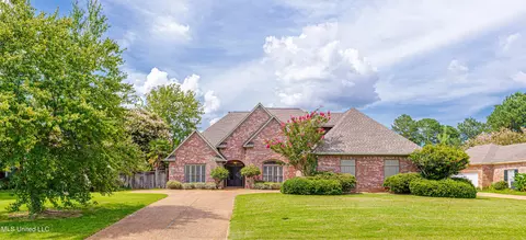 220 Sycamore Ln, Madison, MS 39110