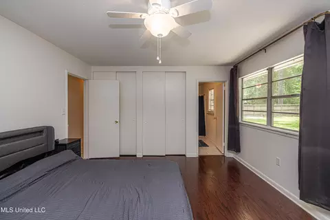 Bedroom - 4151 Navajo Rd, Jackson, MS 39211 photo 5 of 5